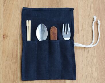 Reusable Cutlery Roll Navy blue linen, Personalized Cutlery Wrap for travel, Zero Waste Utensils Holder for Picnic