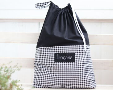 Travel lingerie bag with name, cotton dirty clothes bag, kids travel accessories, black checkered travel laundry bag, underwear bag