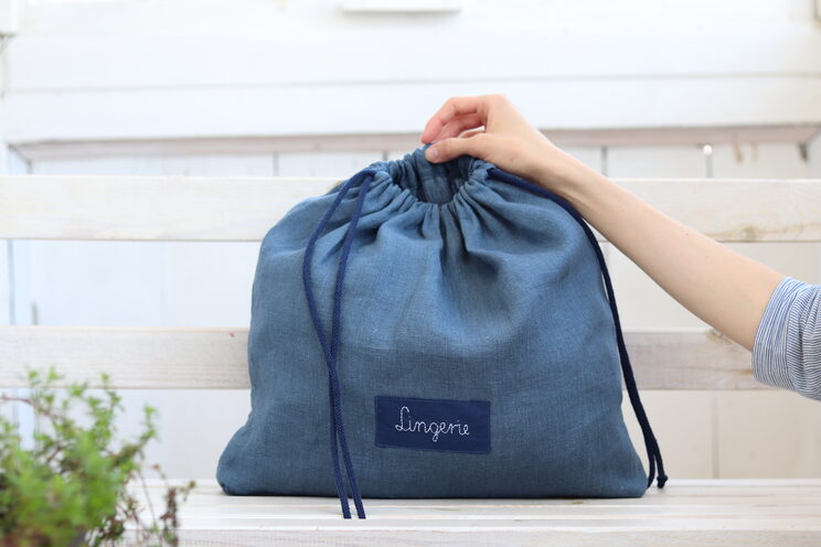 Linen Lingerie Laundry Bag For Travel Blue Color Custom Label Travel Accessories 
