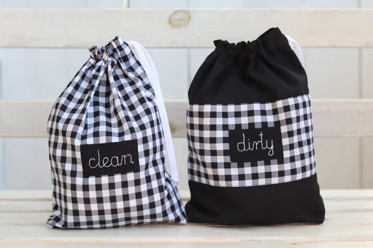 Personalized Travel Pouches For Kids, Black Checker Bags For Kindergarten, Clean And Dirty Lingerie Kids Travel