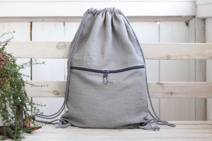 Leinenrucksack Mit Reißverschlusstasche, Graues Leichtes Reisegeschenk, Minimalistischer Rucksack Mit Kordelzug 40x30cm