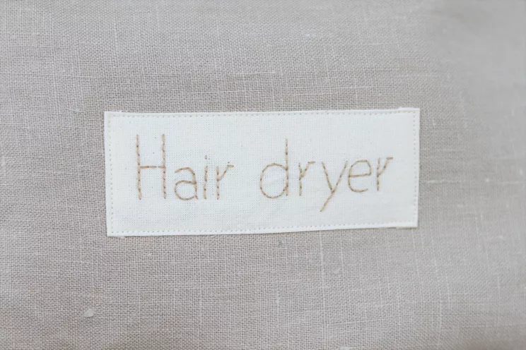 Bolsa de secador de pelo de lino Beige, soporte de almacenamiento organizador de secador de pelo de baño de hotel, bolsa de accesorios para el cabello de casa de playa