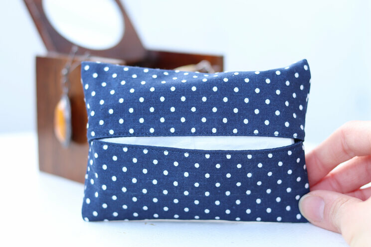 Personalized Travel Tissue Holder, Elegant Navy Blue 50th Birthday Idea, Gifts For Mom, Tissue Pocket Holder